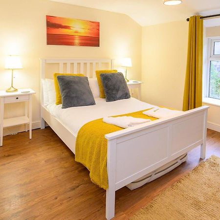 Llareggub Amazing House In Afan Forest With Breath-Taking Views By Staystaycations Port Talbot Ngoại thất bức ảnh